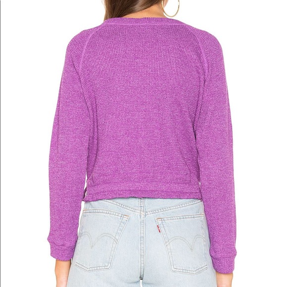 Monrow Thermal Raglan Tee in Orchid, Size Small - Picture 3 of 6